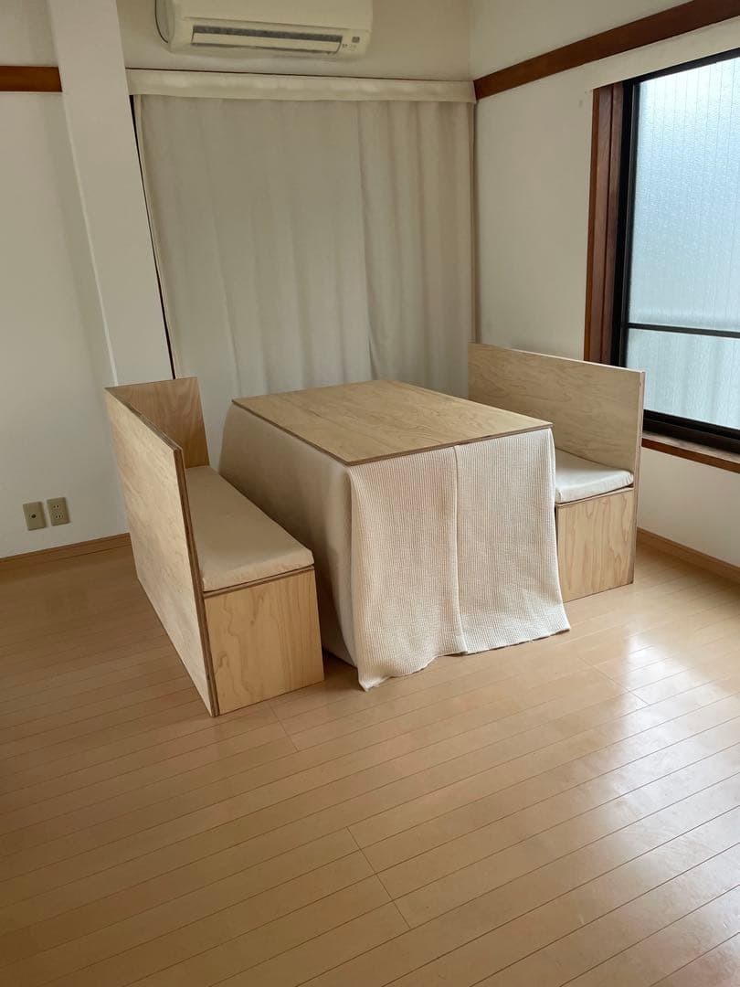 ダイニングテーブル・チェアセット　【基本引取のみ】