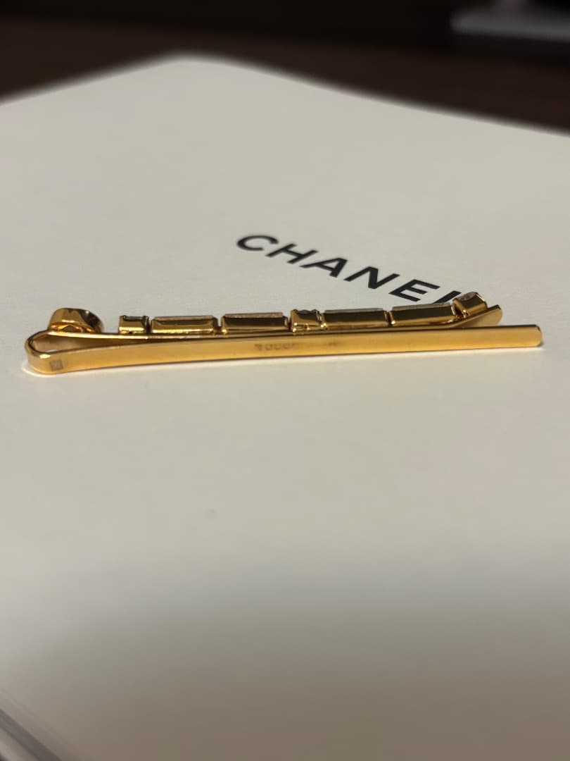 GUCCI ゴールド ヘアピン クリスタル(特価)