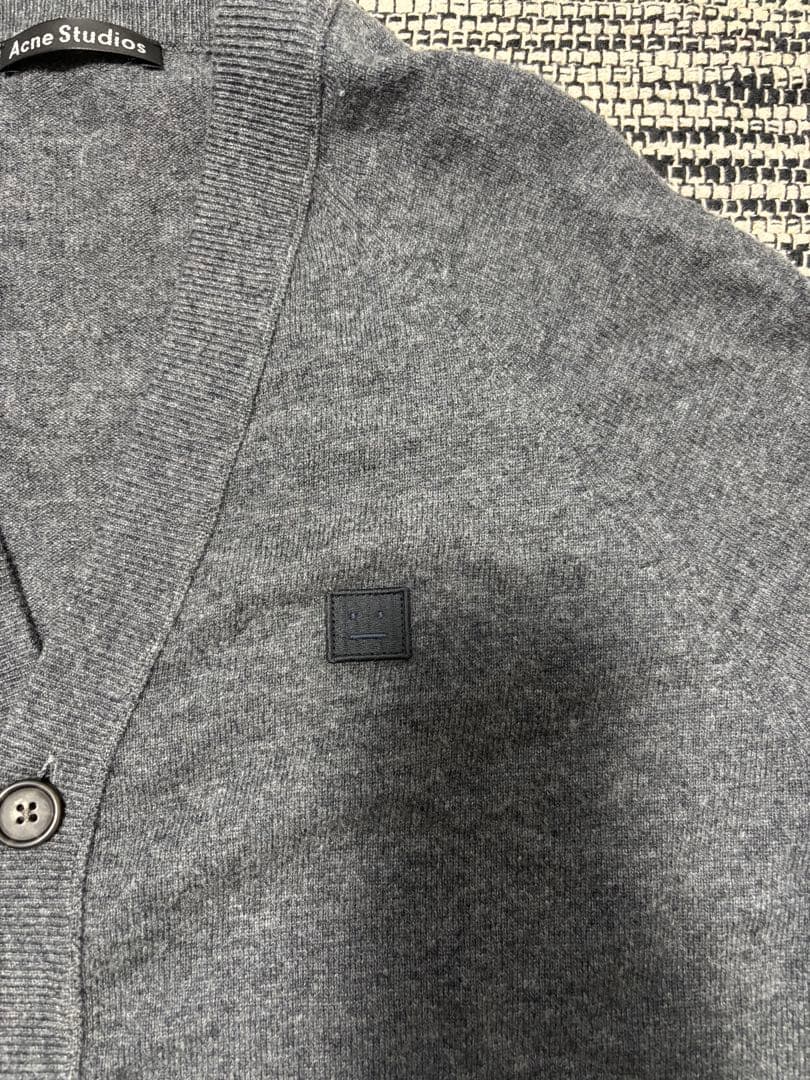 Acne Studios アクネ グレーカーディガン