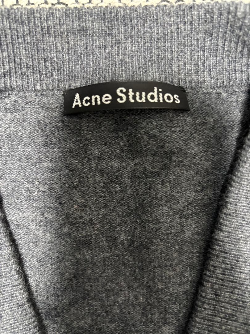 Acne Studios アクネ グレーカーディガン