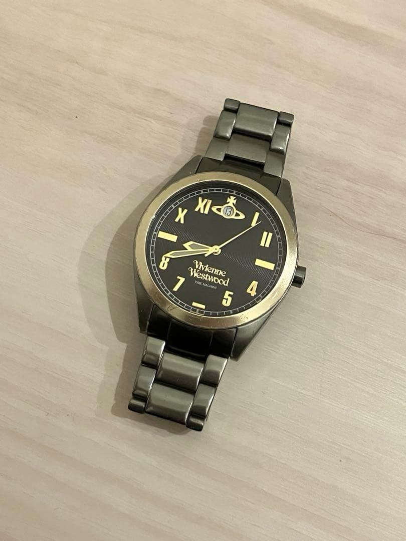 新品電池　Vivienne Westwood オーブ　デイト　腕時計