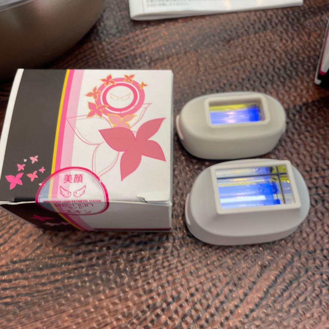 ケノン 脱毛器 vr8.0 カートリッジ3つ　眉毛脱毛器付き