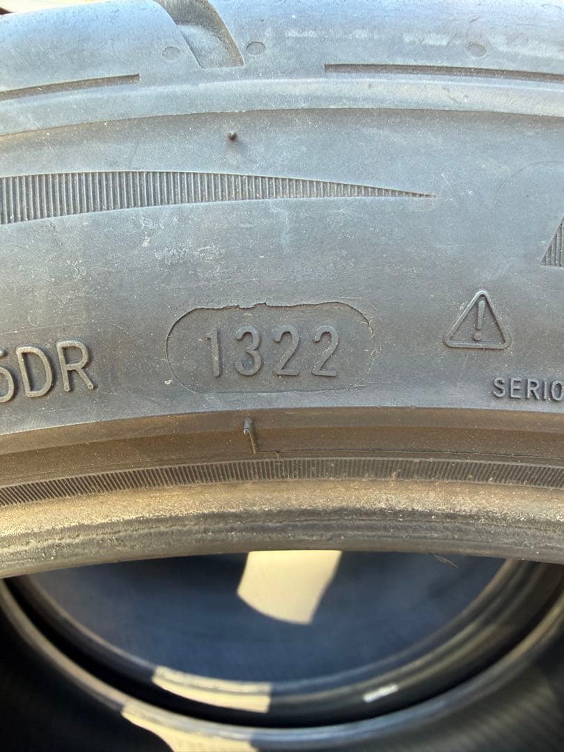 J SHIBATIRE シバタイヤ 265 35 18 TW240 2本