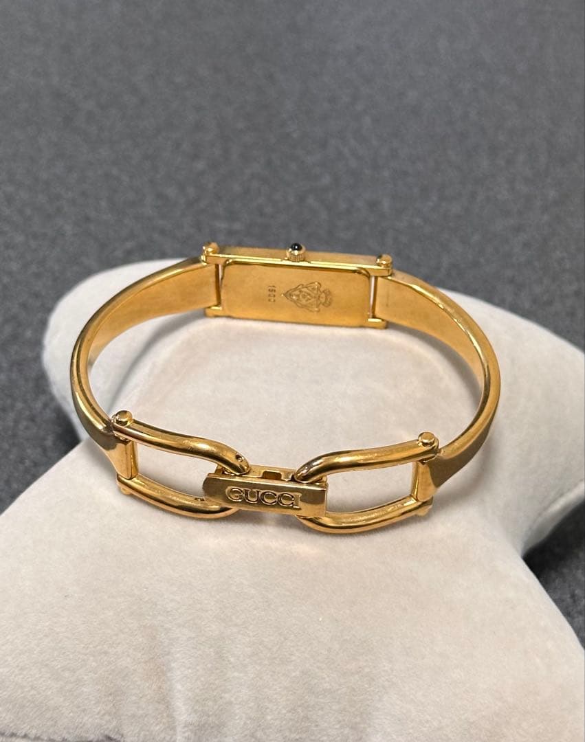 GUCCI グッチ 時計 1500L ゴールドバングル 螺鈿文字盤