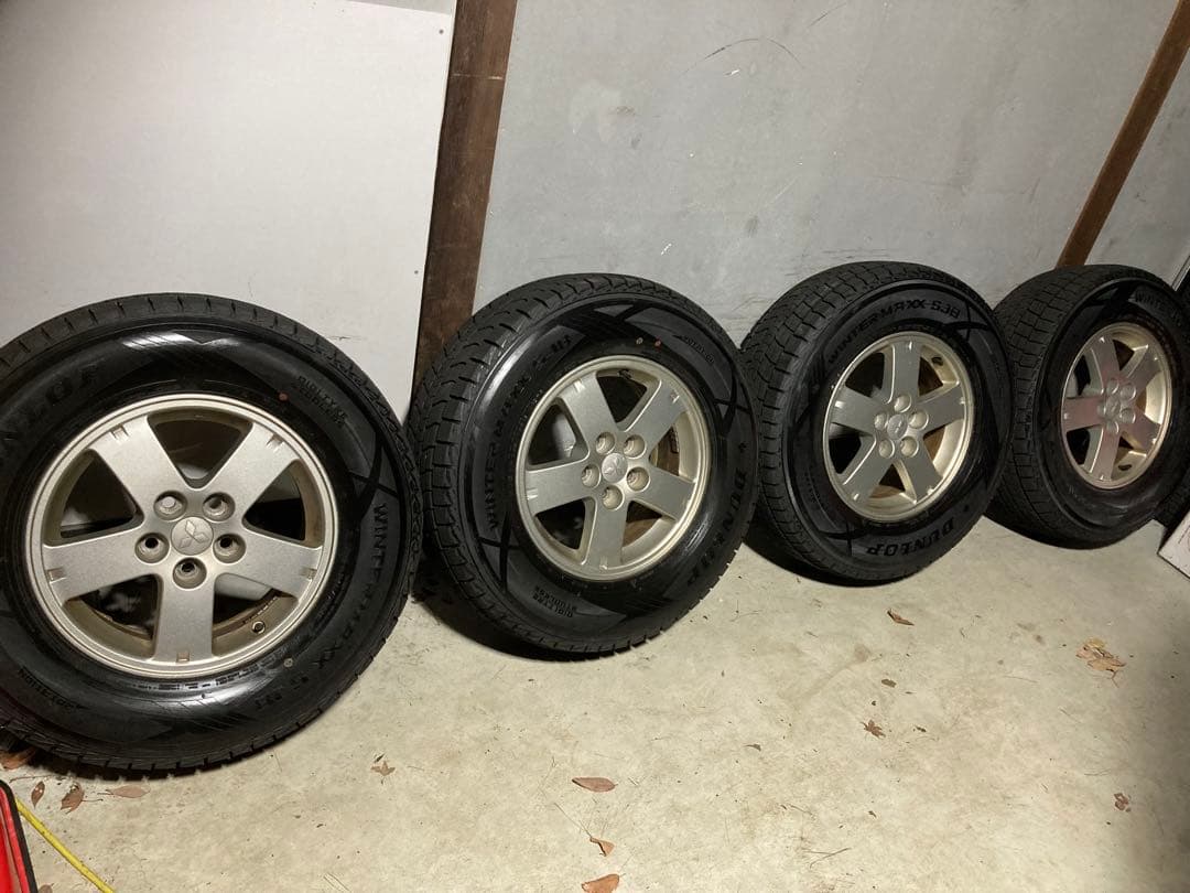 Austinさん専用④2022年バリ山！ダンロップ 245/70R16デリカ等