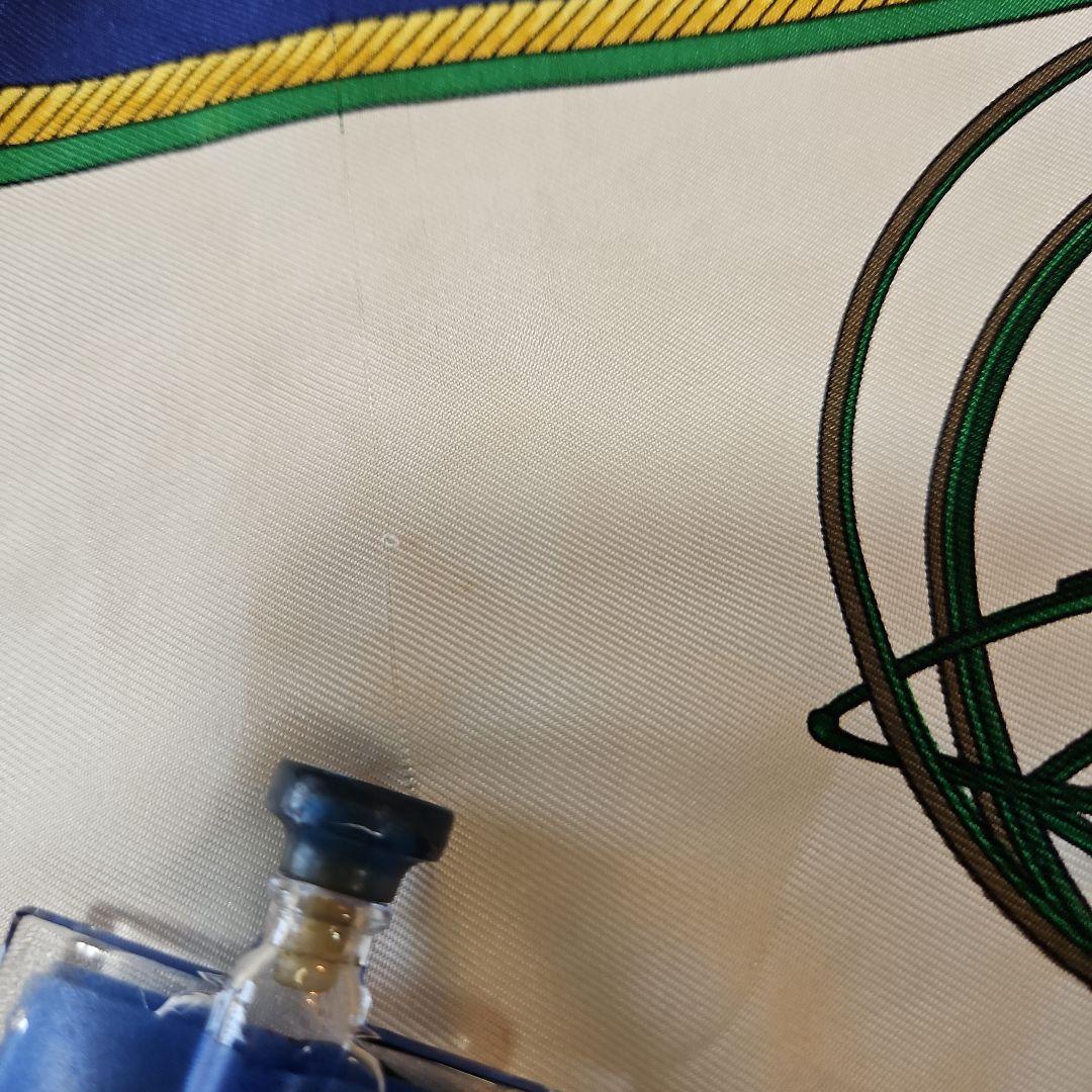 HERMÈS カレ90 馬車デザイン スカーフ 90cm