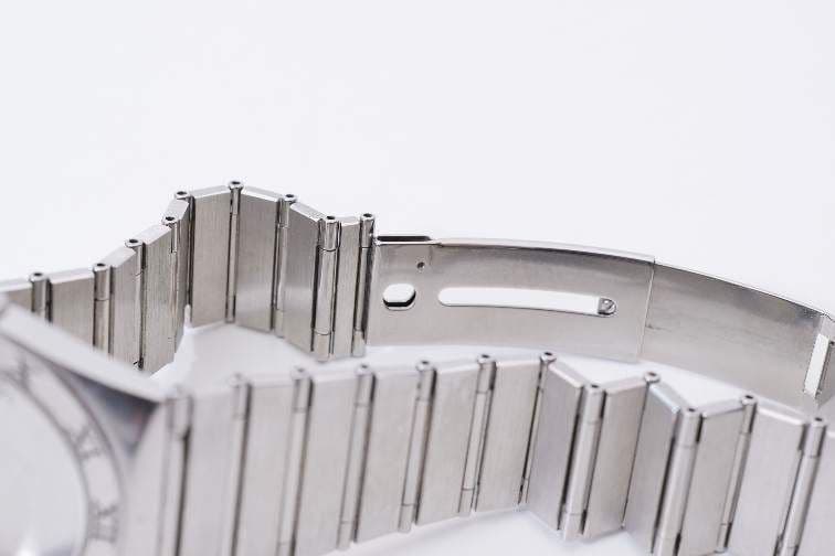 OMEGA constellation ケース等