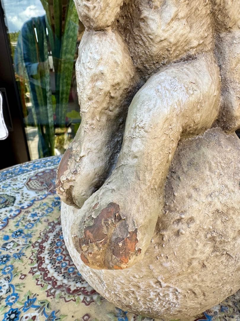 ウサギのオーナメント　ガーデンオブジェ　アンティーク調　置物