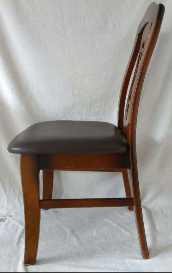 カリモク椅子　１人掛け椅子　ダイニングチェア　木製椅子　②　karimoku