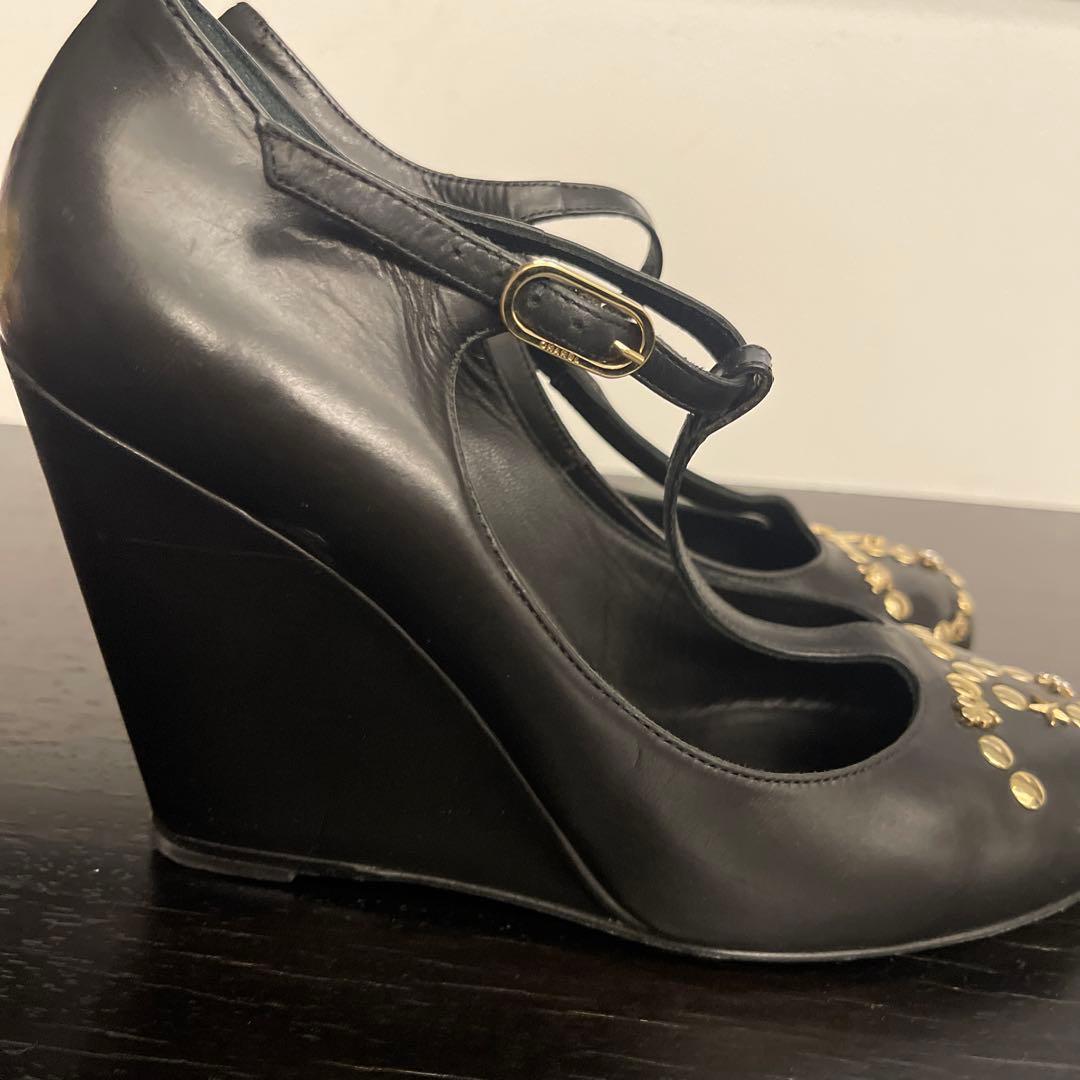 CHANELスタッズ黒シューズ37ハーフ