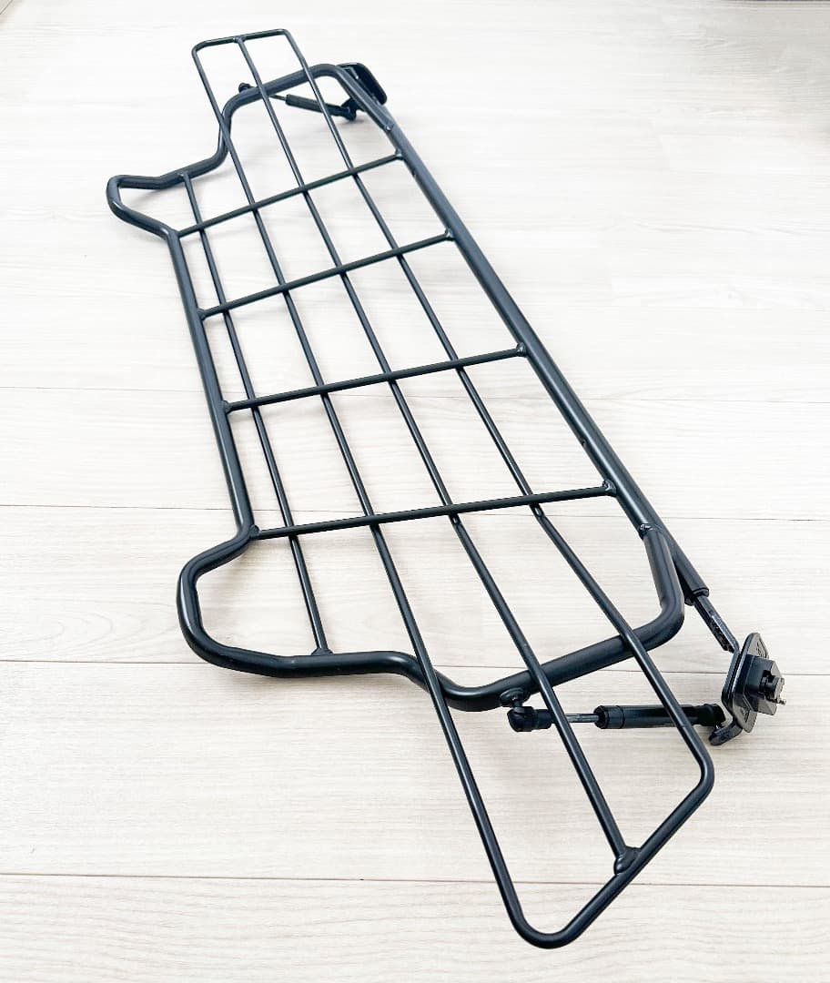 ボルボ 純正品VOLVO V90、V90CC用 スチールガードネット 良品