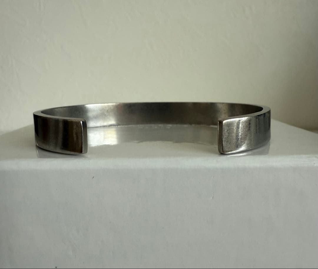 Maison Margiela シルバー ロゴ カフ バングル ブレスレット