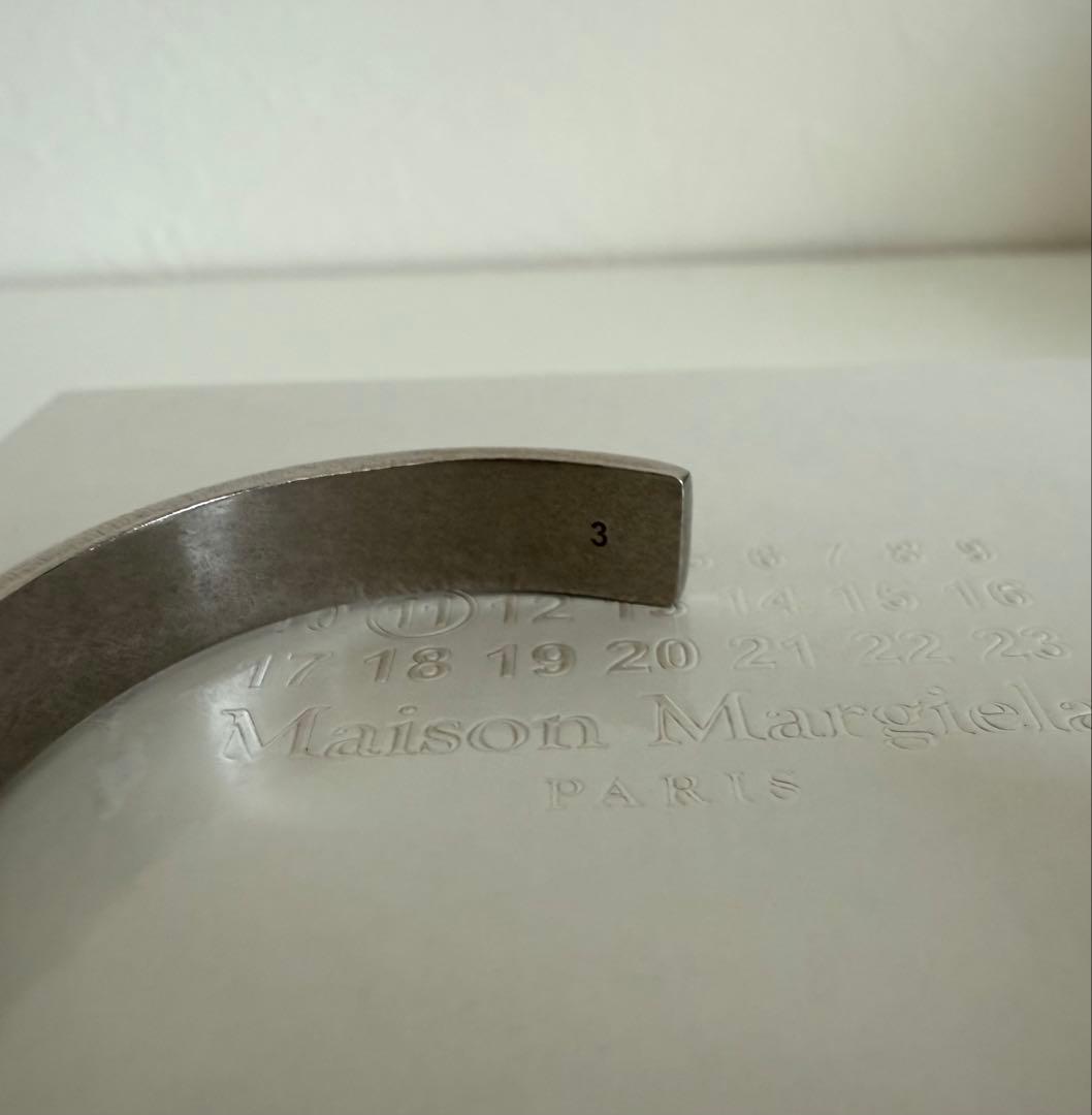 Maison Margiela シルバー ロゴ カフ バングル ブレスレット
