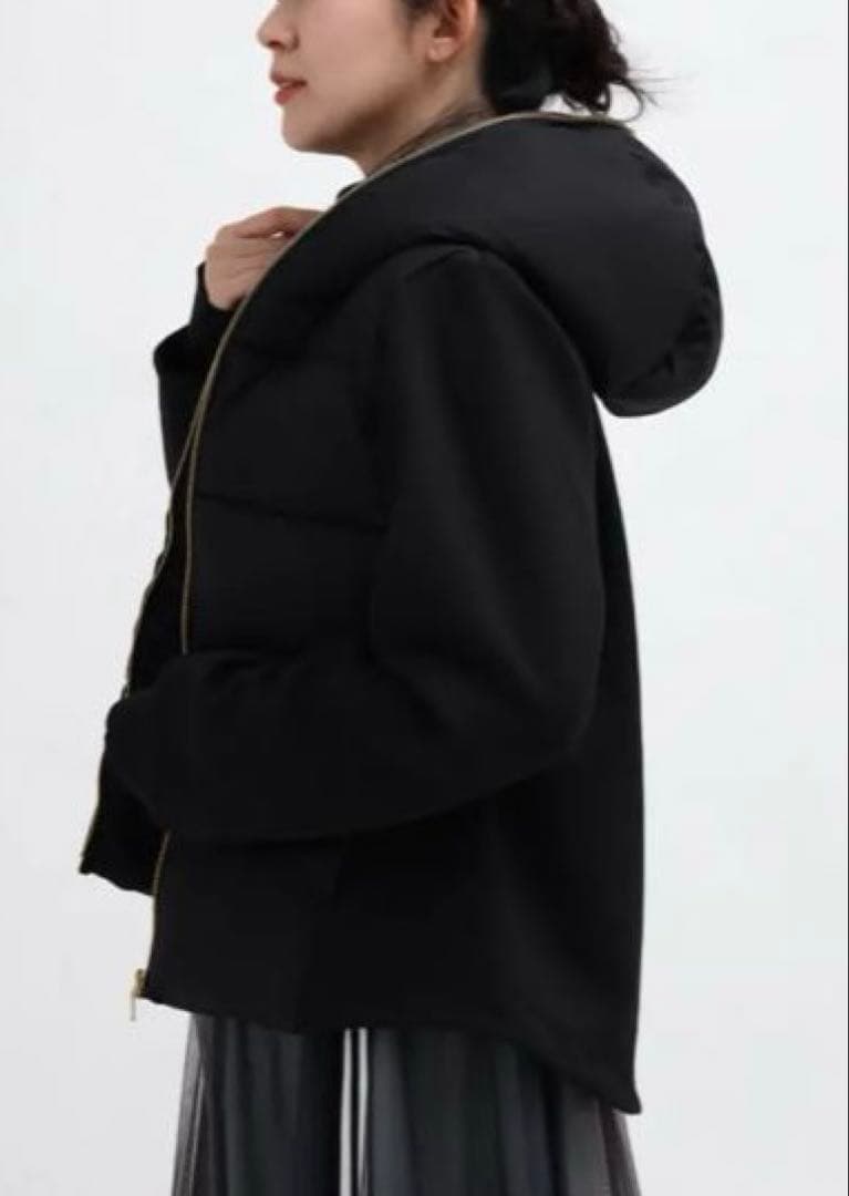 【新品未使用】フェイクファーフード　ダウンジャケット　MEDOC ヤマダヤ