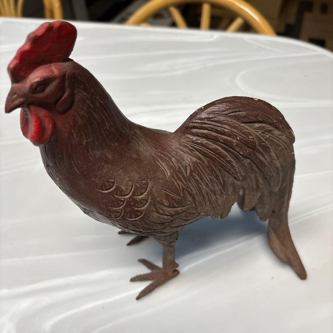 金属製　にわとり　重さがかなりあります。