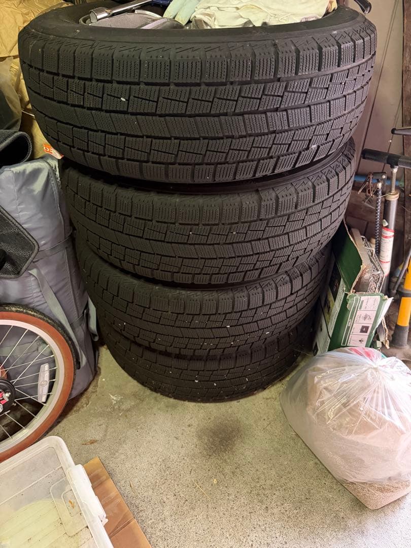 ぼ*ん様 ZESTEX スタッドレスタイヤ 225/75R17 4本セット