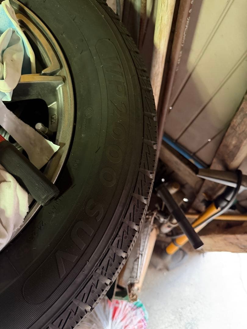 ぼ*ん様 ZESTEX スタッドレスタイヤ 225/75R17 4本セット