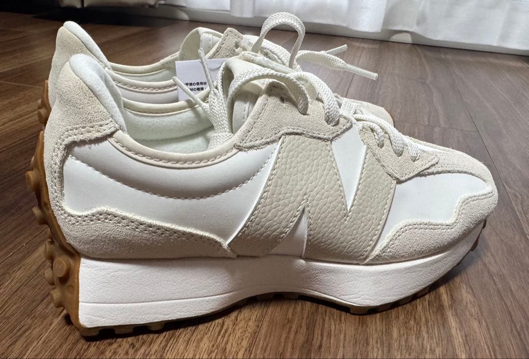 【新品未使用】ニューバランス 327 WS327NKD 24cm 箱付き
