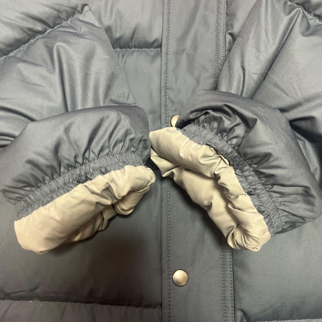 【あい】patagonia フード付きダウンジャケット オレンジ/ネイビー