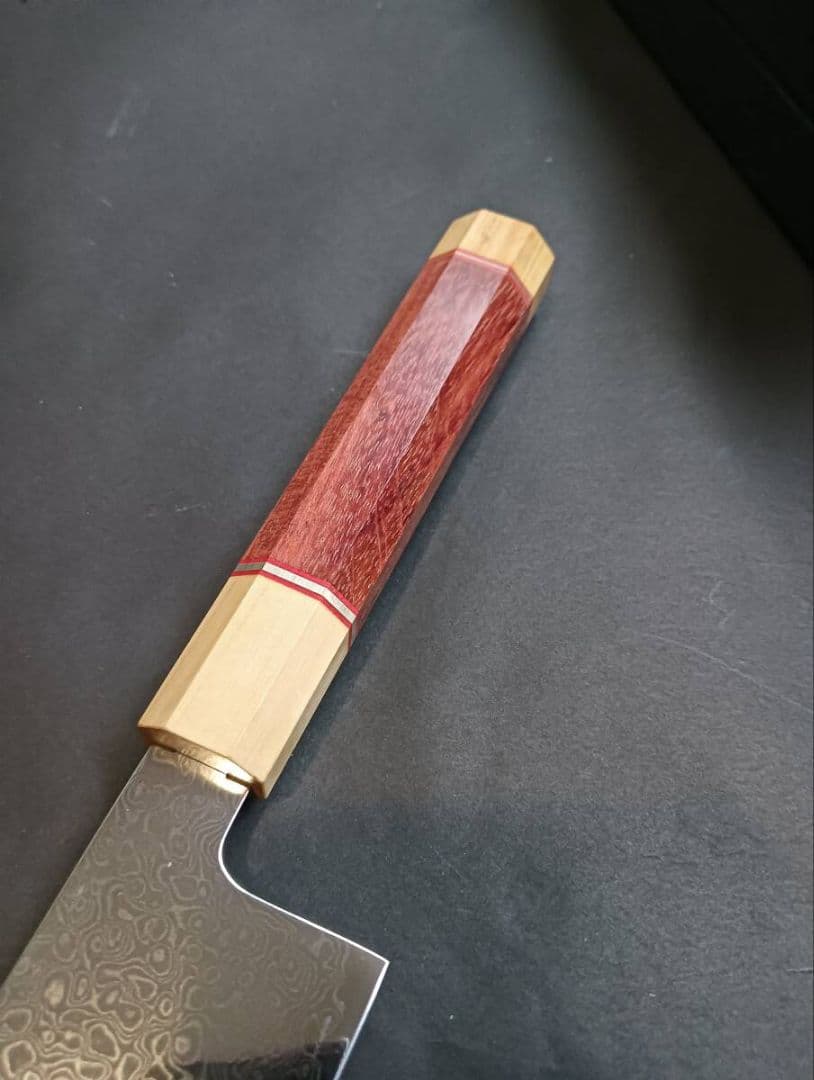 67層ダマスカスV金10号ステンレス牛刀240mm 花梨八角柄