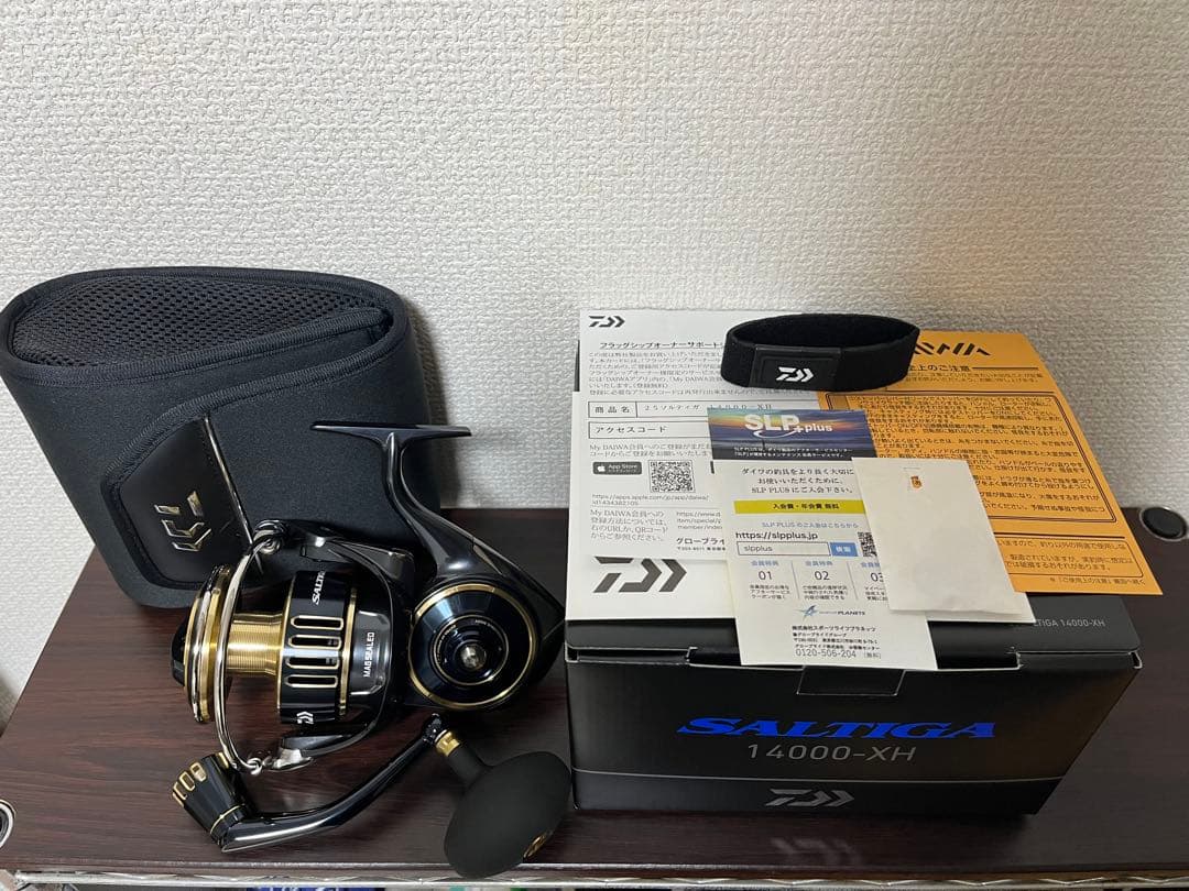 DAIWA 25 ソルティガ 14000-XH スピニングリール
