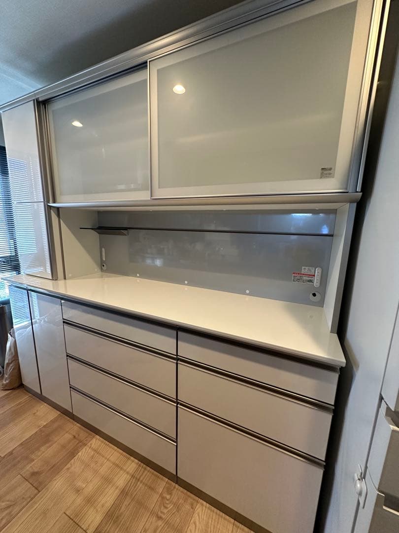 綾乃製作所　AXベイシス　パールホワイトキッチンカウンター　8月2日20時まで