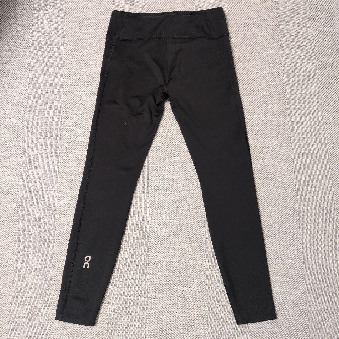 on ランニングタイツ　S