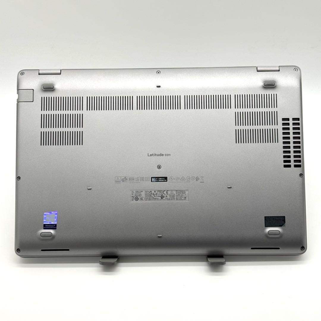 ノートパソコン準美品10世代i7 16GB NVMe512 Office2024