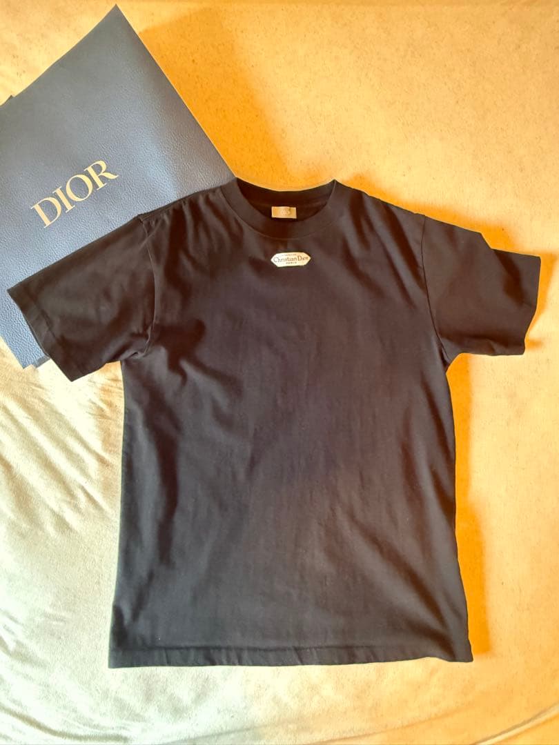 Dior ロゴ入り ブラック Tシャツ