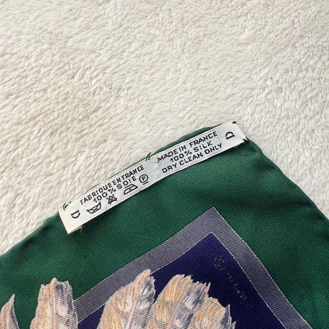 エルメス HERMES カレ90　スカーフ　シルク　パウニー族の首長