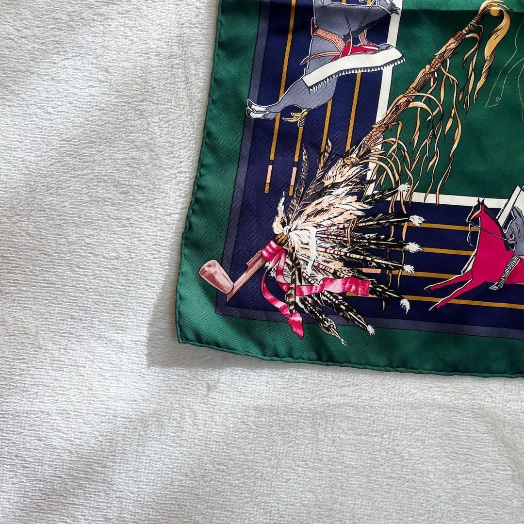 エルメス HERMES カレ90　スカーフ　シルク　パウニー族の首長