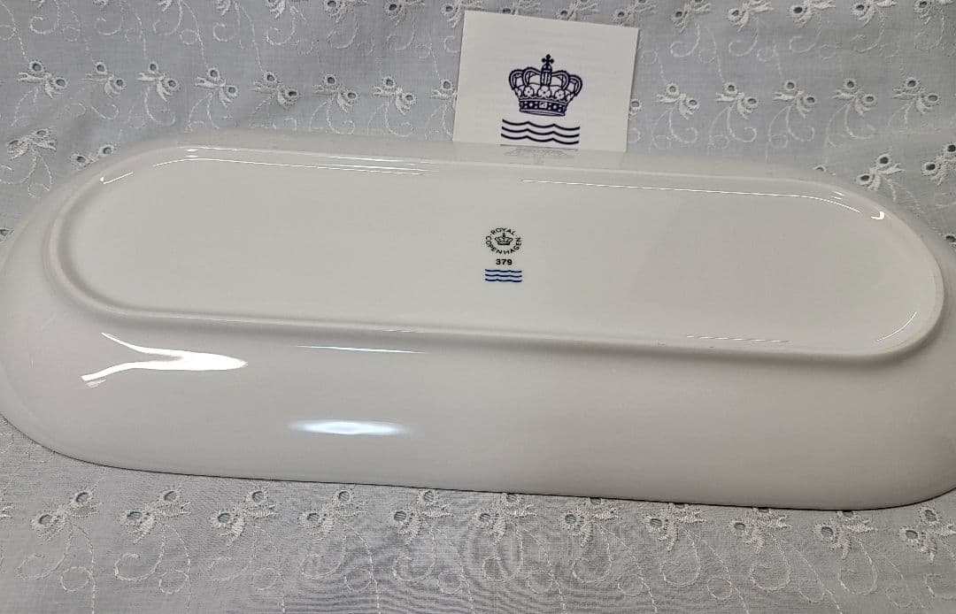 未使用✨ロイヤルコペンハーゲン スターフルーテッド サンドイッチ プレート 長皿