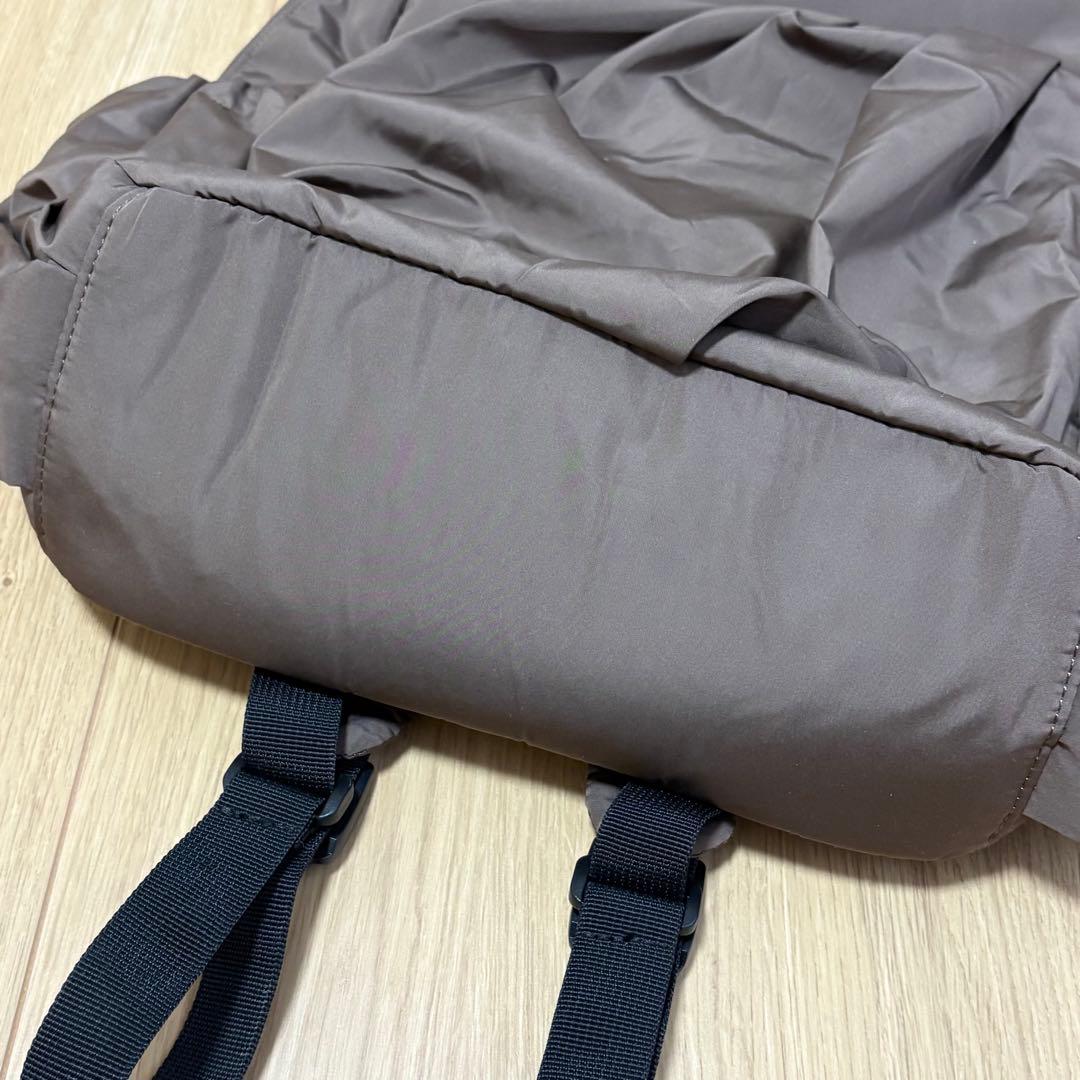 emmi eco 撥水ギャザーボディーバックパック