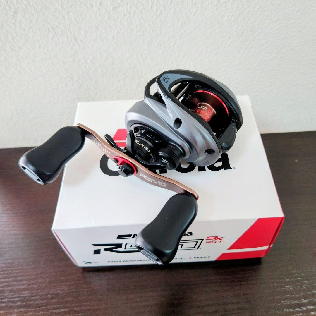 アブガルシア レボ SX ロケット 左 REVO5SXRKTLP-L 9.0:1