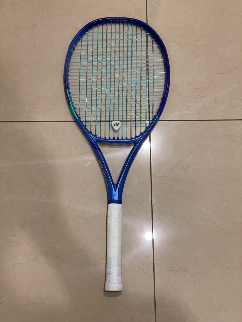 YONEX EZONE 98 テニスラケット
