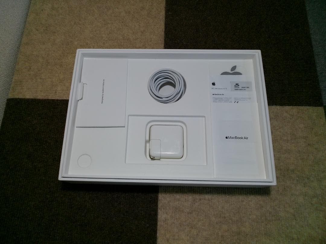 MacBook Air2020 A2179 13㌅ バッテリー『充放電1回』