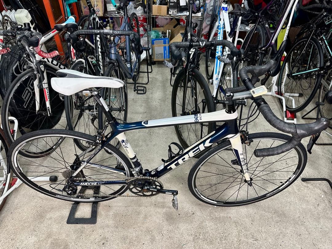TREKフルカーボンMADONE3.1！基本分解発送送料無料！消耗品交換済み！