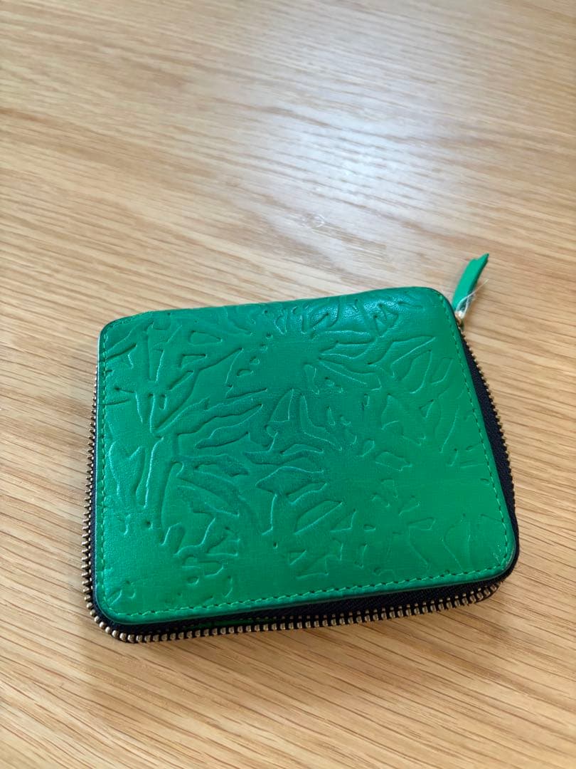 コムデギャルソン　緑色レザー 二つ折り財布