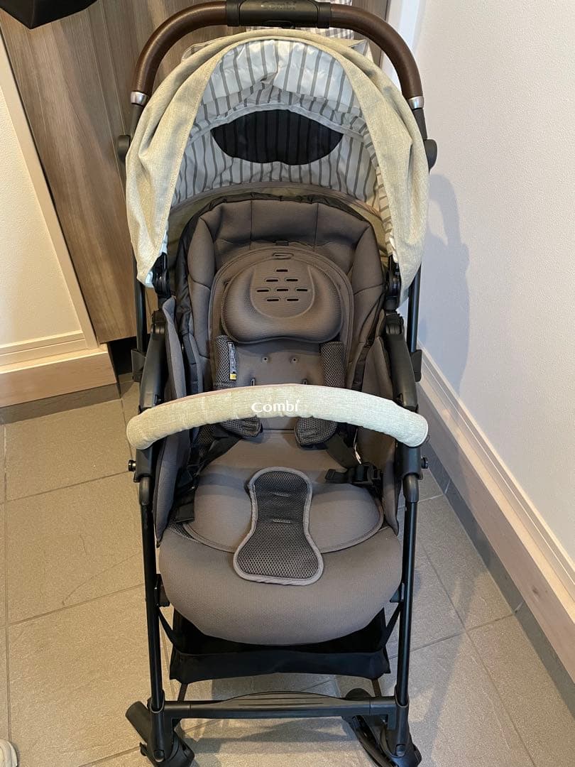 [サムライフムフム]ベビーカーAB型　スゴカルSwitch plus