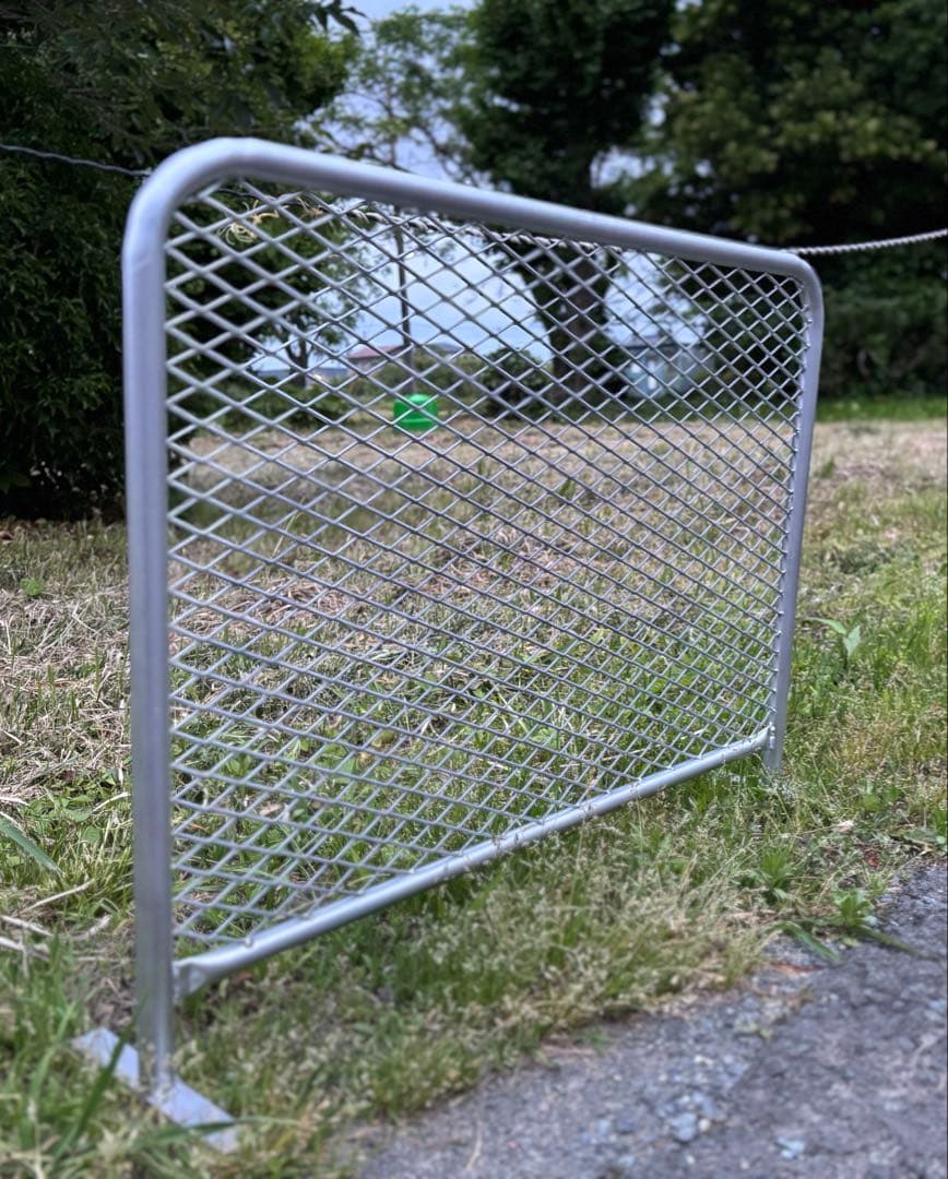 TOM 自立式 アメリカンフェンス風バリケード 750×500