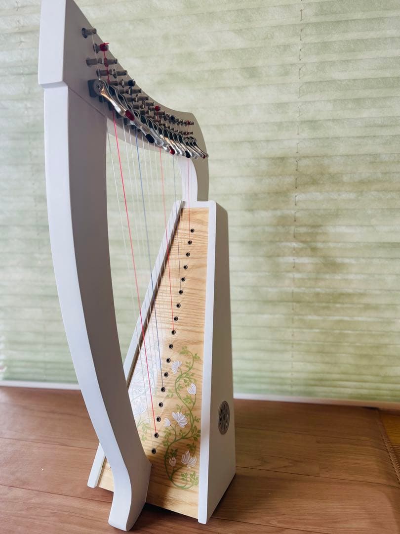 おとつぶハープ17弦　メープル　ホワイト