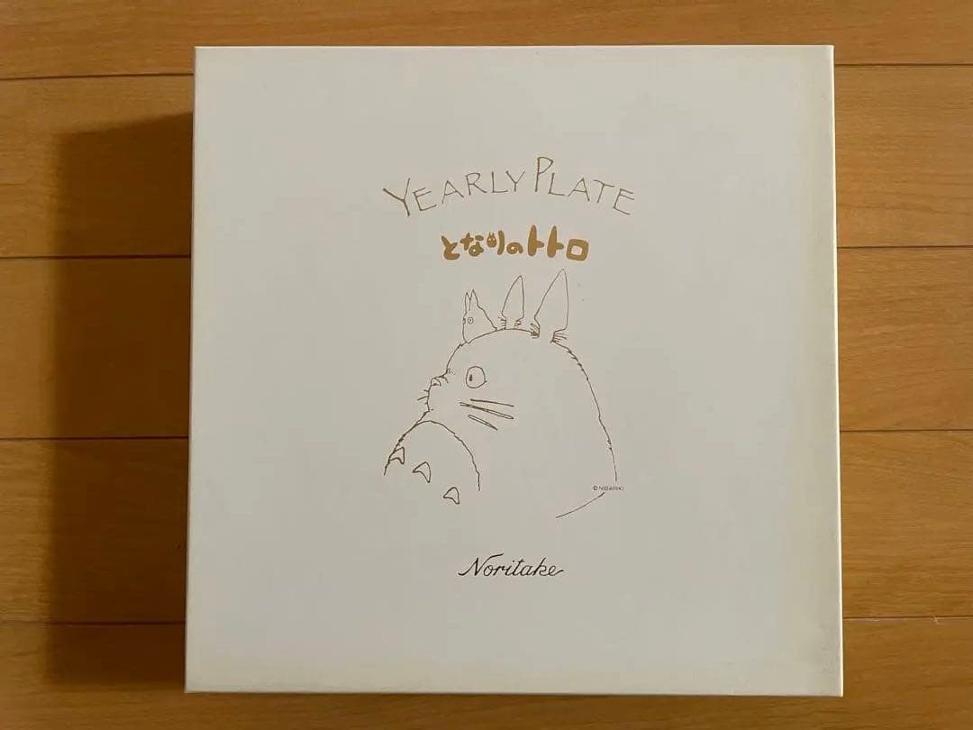 【未使用品、希少】ジブリ　となりのトトロ　イヤリープレート　2003年