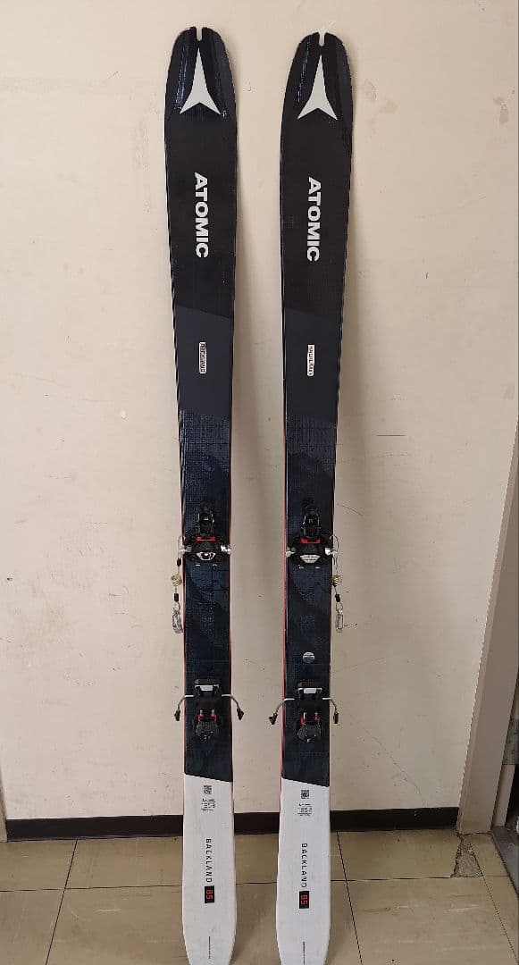 【送料込み】Atomic Backland 85 板＋ビンディング＋シールセット