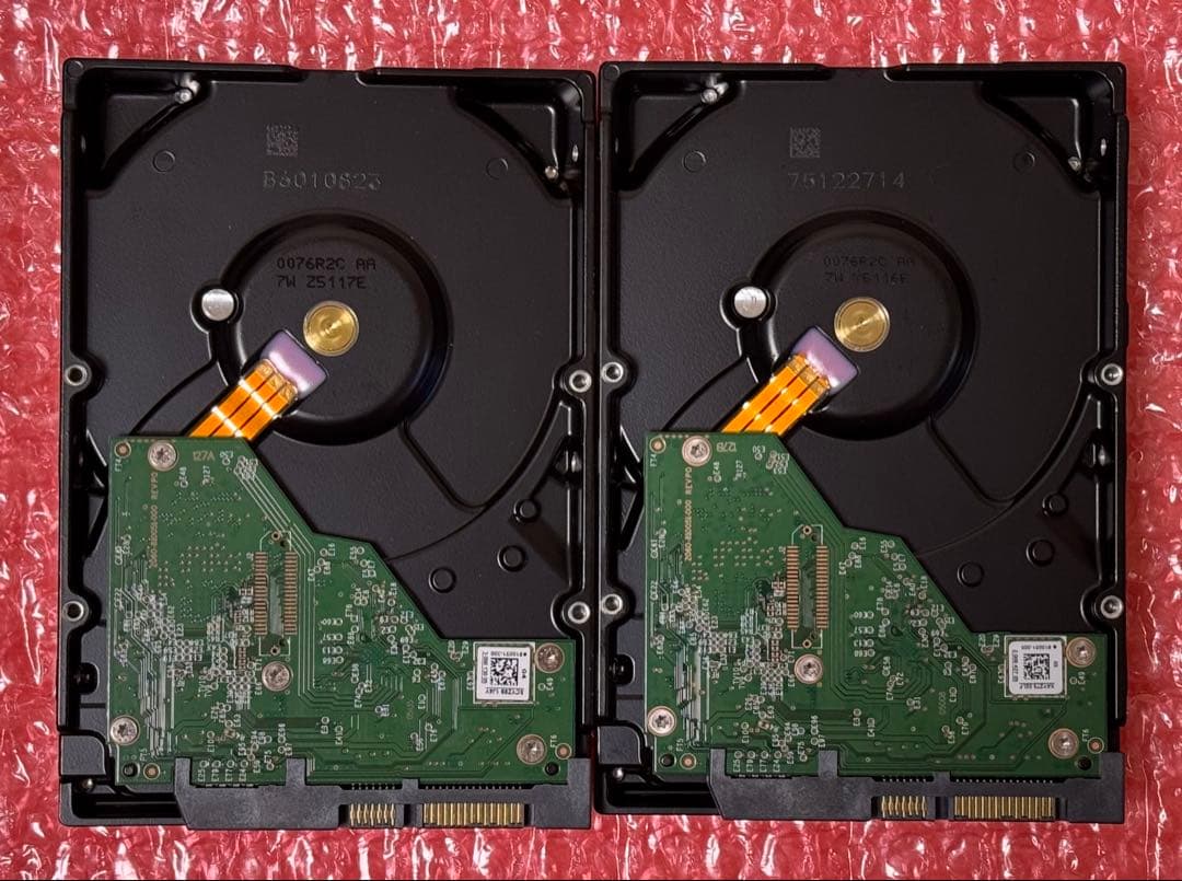 送料無料★使用119時間★4TBの２個セット★WD Red Plus