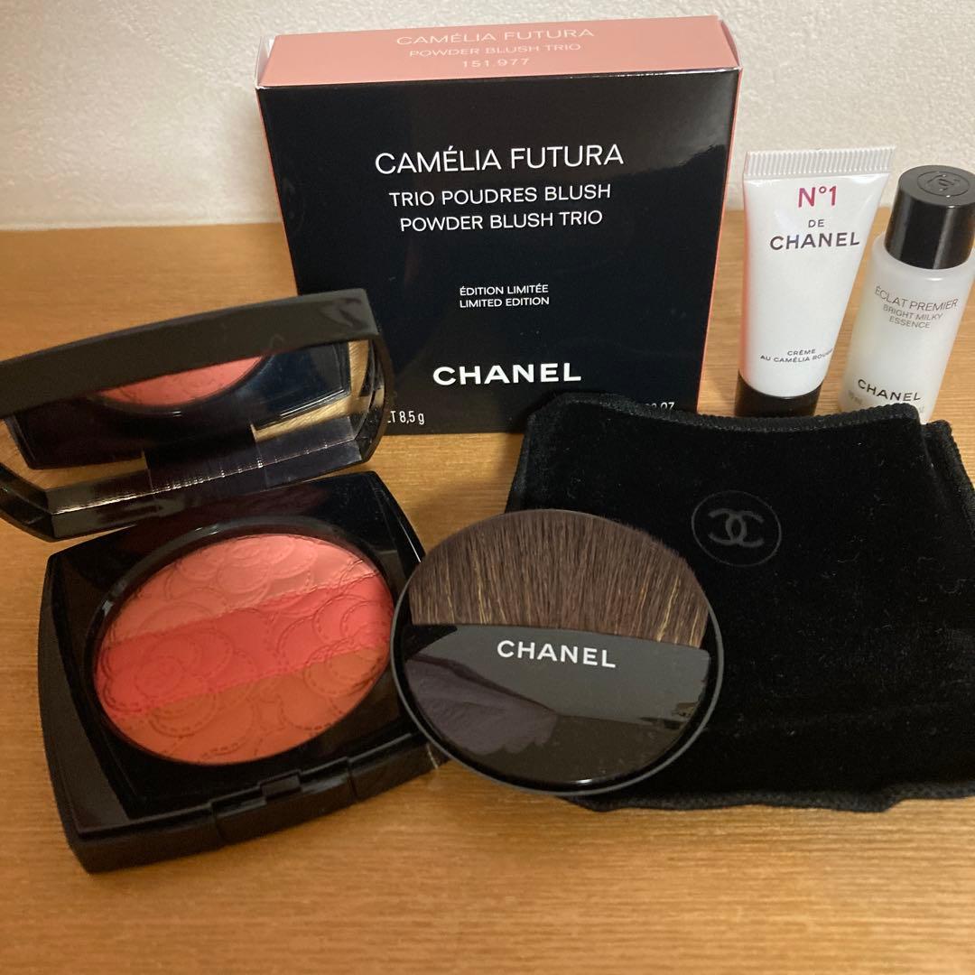 CHANEL 限定品　カメリア フトゥーラ＋サンプル