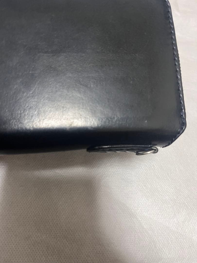 NOMADOI ミドルラウンド　財布　ノマドイ　ラウンドジップ　折財布　ブラック