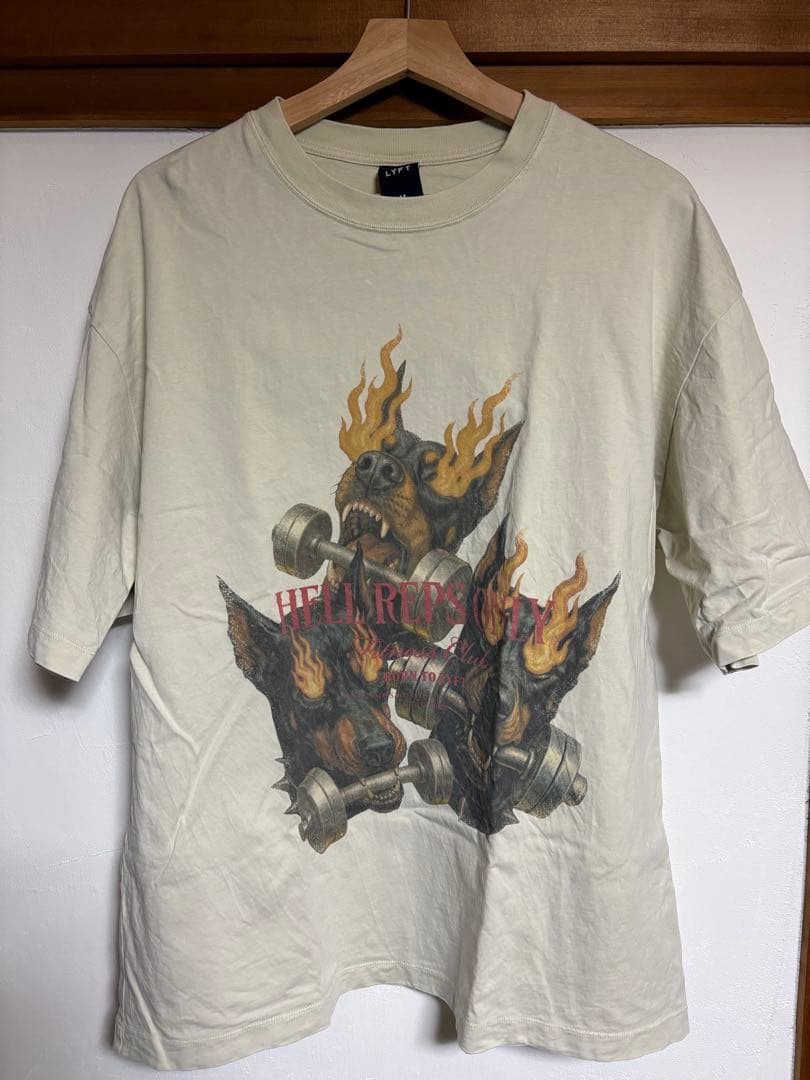 LÝFT ドーベルマン Tシャツ