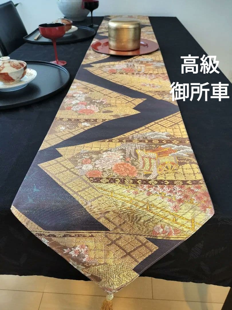 A945★高級‼️豪華刺繍‼️ひな祭り‼️テーブルランナー2m10cm