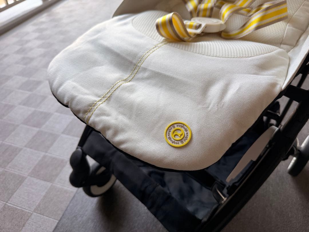 cybex　サイベックス　LIBELLE　リベル　シーシェル　ホワイト