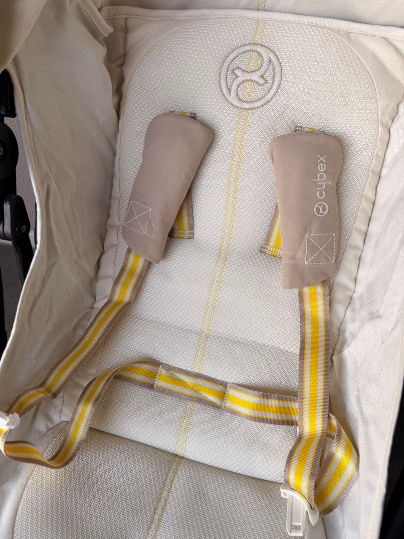 cybex　サイベックス　LIBELLE　リベル　シーシェル　ホワイト